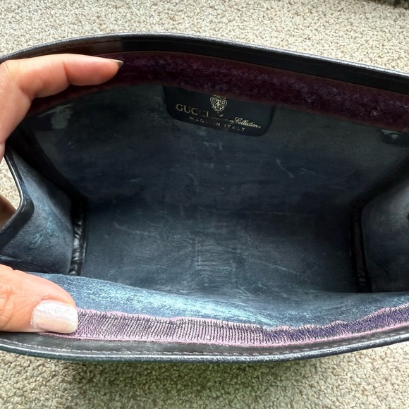 VINTAGE 80s GUCCI CLUTCH BLACK SUEDE HANDBAG PURSE - Picture 9 of 11